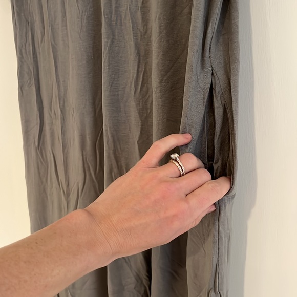 Wishlist Front Slit Short Sleeve Midi Dress - Picture 4 of 5